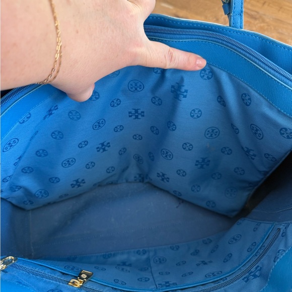 Tory Burch Blue York Leather Tote Bag - Picture 4 of 6